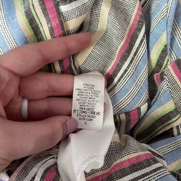 Striped Dress with Tie in Front - Picture 4 of 4